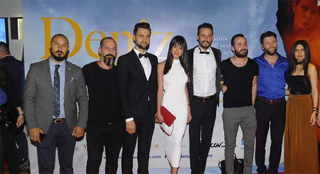 'Deniz ve Güneş' filminin galasına yoğun ilgi