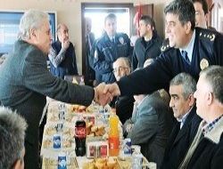 Emekli polislere vefa yemeği