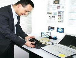 Üç boyutlu telefon