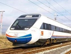 YHT seferlerini sorunsuz yürütüyor