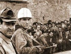 Mamak'ta yaptığı işkencelerin filmini çekiyor
