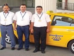 Taksiciler ingilizce öğreniyor