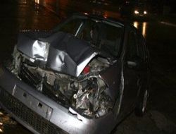 Feci kaza: 4'ü ağır, 14 yaralı
