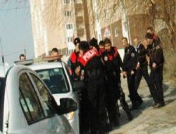 Ankara Polisi'nden Çinçin'e gece baskını