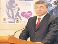 İletişimi güçlü polis destek bulur