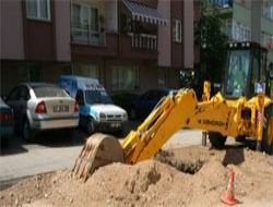 1 sokağa 2 ayda 8 kazı