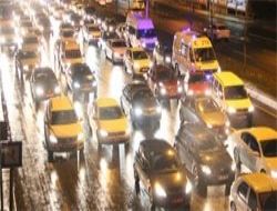Ulaşıma iki saatlik vatandaş rötarı