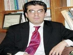 Yürütmeyi durdurdu