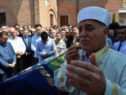 Nihat Hatipoğlu'nun annesi vefat etti