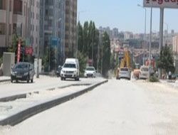 Refüj yapıldı trafik çoğaldı