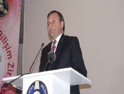 Bilişim dünyası birleşti