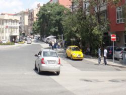 Kuralda tek kullanımda çift