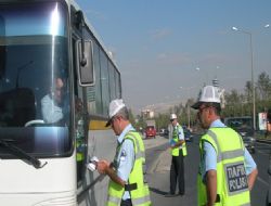 Servis şoförüne askeri düzen