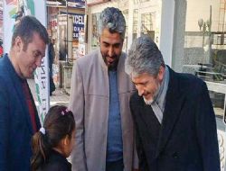 Dükkan gezip esnafı dinledi