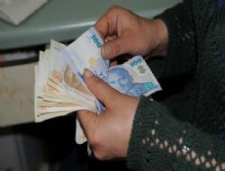 Müdürlerin maaş isyanı