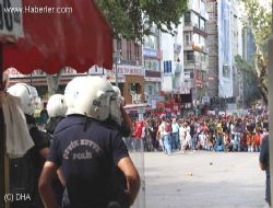 Ankara'da Eyleme İstiklal Marşı Molası