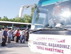 Büyükşehir başarılı öğrencileri ödüllendiriyor 