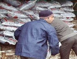 Valilikten kömür yardımı