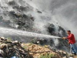 Çöplükte çıkan yangın korkuttu