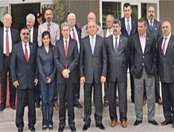 Kriz aşılamadı Meclis istifa etti