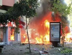Kumrular Sokak'ta bomba alarmı