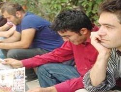 18 ay iş arıyorlar