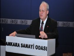 ‘Sanayici teknolojiyi takip etmeli'