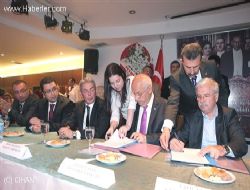 Yenimahalle Belediyesi'nde Toplu Sözleşme Sevinci