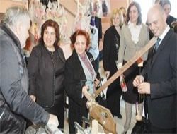 Protokol eşleri Akyurt Yaşamevi'nde