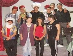 Asker Emin'de oynamak ister misiniz?