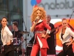 Hadise Ankara'ya aşık
