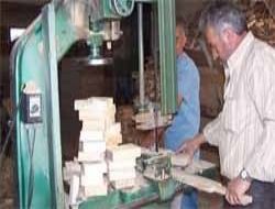 Markasızlık Siteler'in belini büküyor