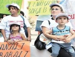 Sözleşmeli öğretmenler eylemde