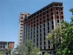 Marmara Otel içten yıkılıyor