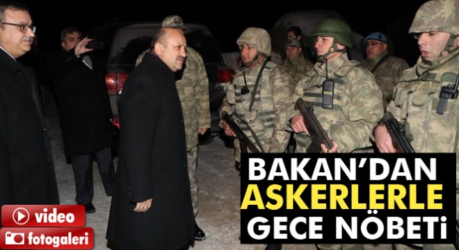 Bakan Işık, Şırnak Namaz Dağı'nda nöbet tutan Mehmetçikleri ziyaret etti
