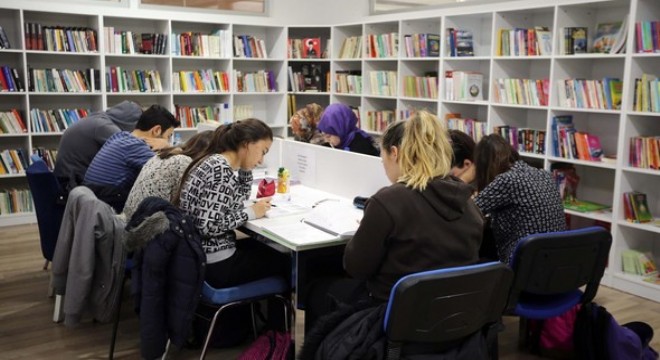 Batıkentli Yaşar Kemal'de okuyor