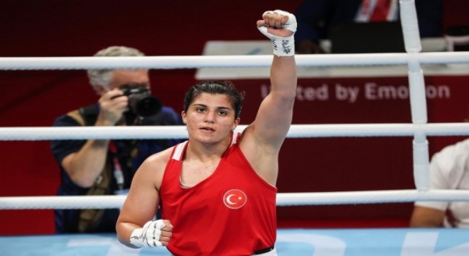 Bir final de Busenaz'dan