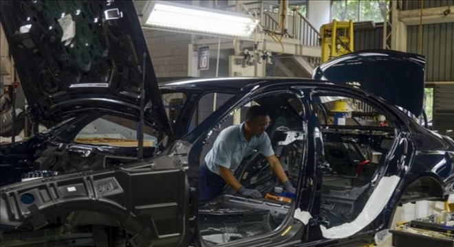 Daimler, üçüncü çeyrekte Çin'de 5.5 miyar Euro'luk satış yaptı