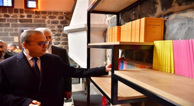 Diyarbakır'da “Sezai Karakoç Kültür ve Edebiyat Evi” açıldı