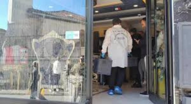 Fatih'te Şüpheli Ölüm Olayında Soruşturma Derinleşiyor: 11 Gözaltı