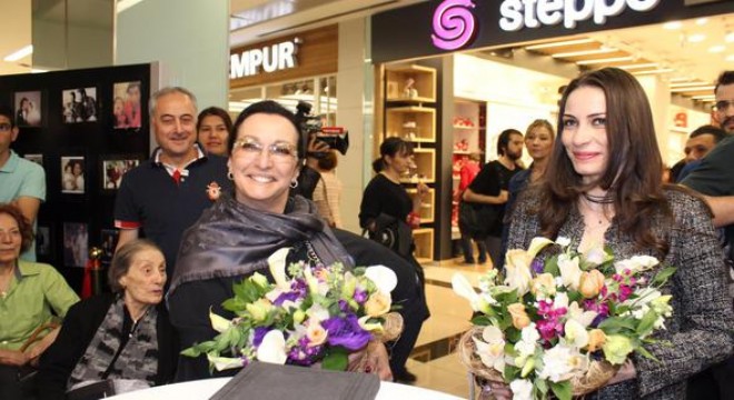 Kemal Sunal'ın eşyaları Ankamall'da sergileniyor