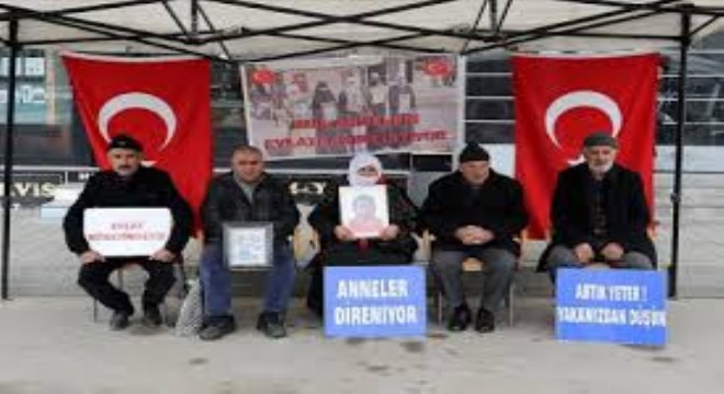 Muşlu Ailelerin Evlat Nöbeti Devam Ediyor