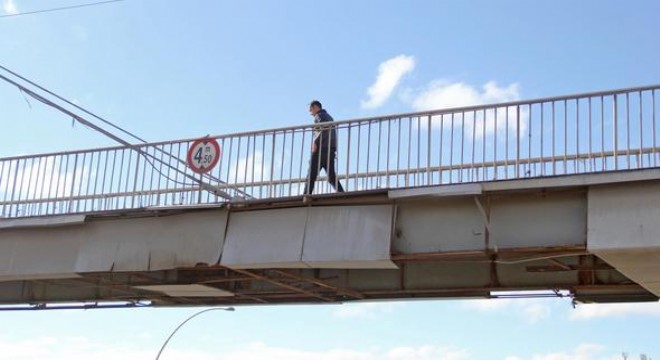 Protokol Yolu'nda derin çürük