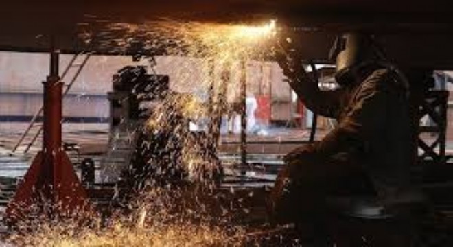 Sanayi Üretimi Aralık 2024'te Son 10 Ayın Zirvesinde