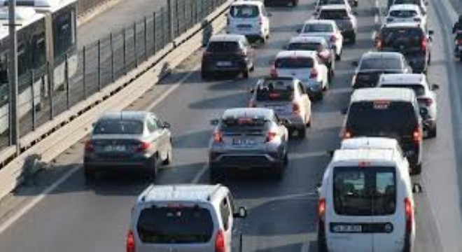 Türkiye'de Araç Sayısı Yüzde 7,4 Arttı