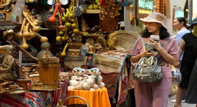 Xinjiang'da Uygurluların nüfusu 12 milyon 718 bine ulaştı