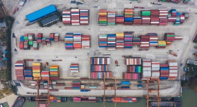 Çin'in dış ticaret hacmi 14 aydır büyüyor